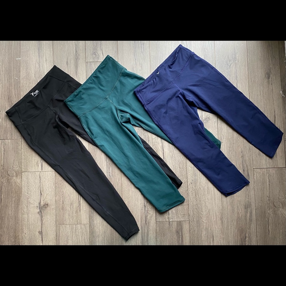 3 pairs Gently Used OLD NAVY Leggings. Size Medium Petite.